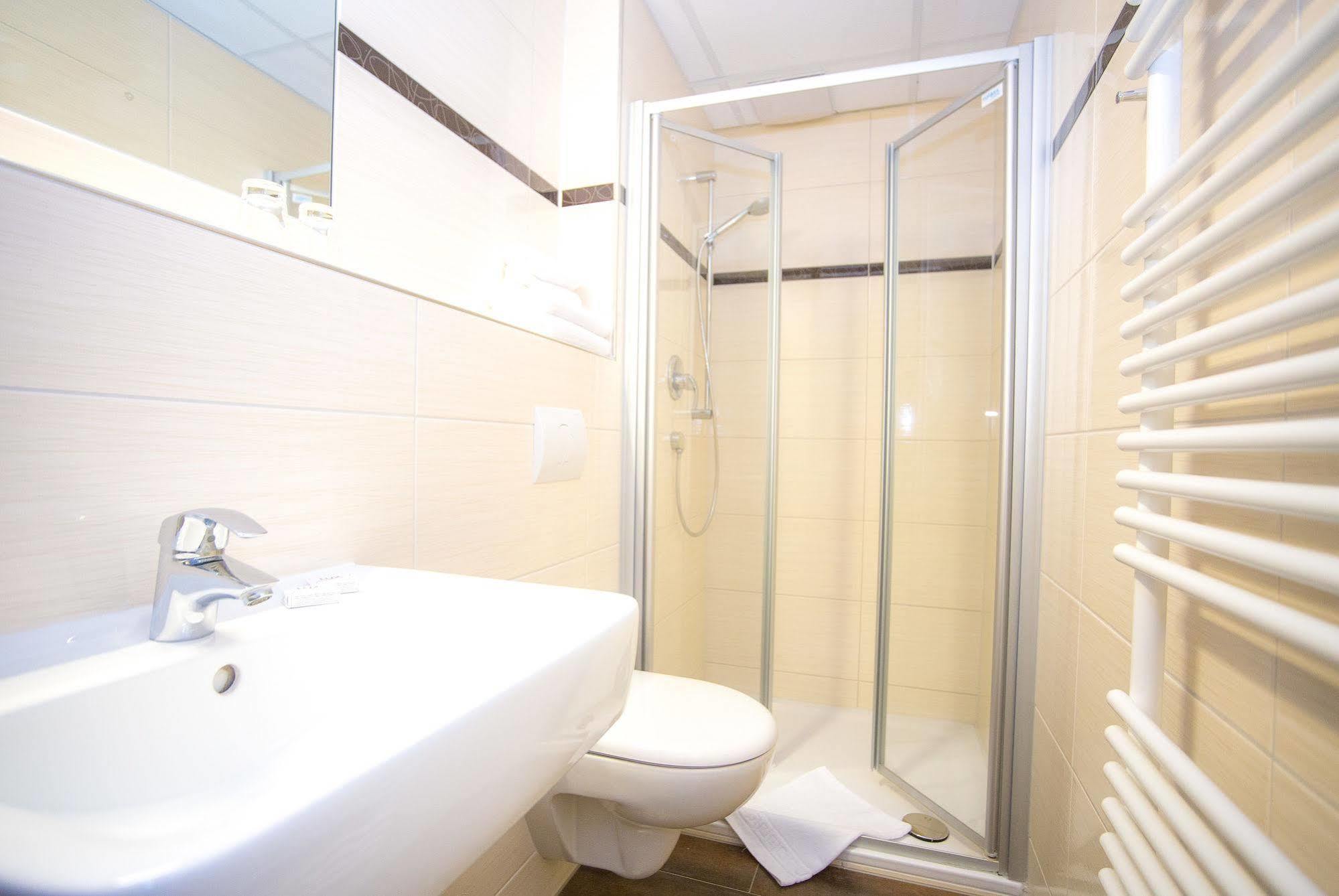 Hotel Weide Satow Eksteriør billede